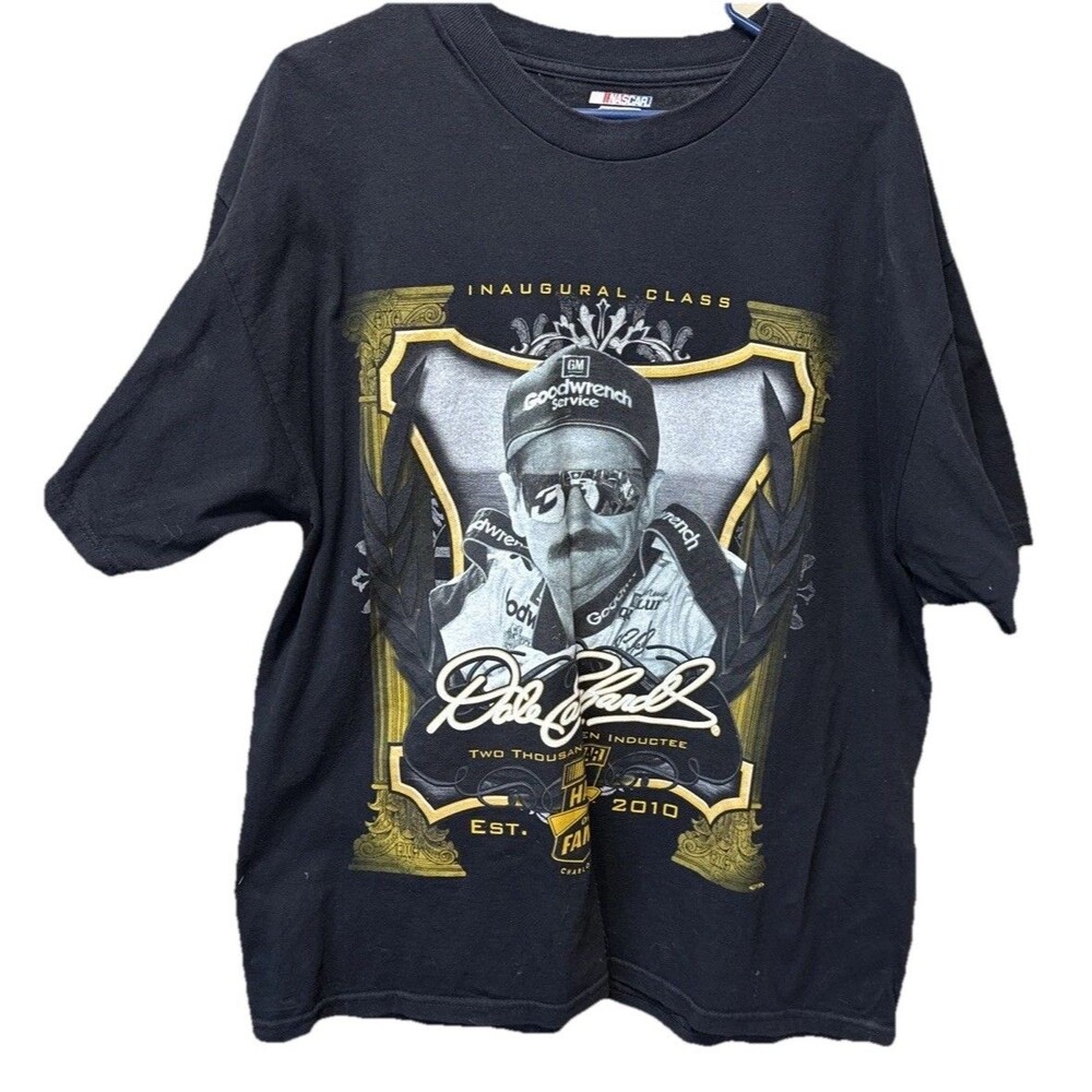 Dale Earnhardt 2010 Hall Of Fame Inaugural Class NASCAR  T-Shirt Men's XL